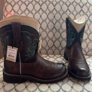 Brand New Ariat Fatbaby Cowboy boots WIDE